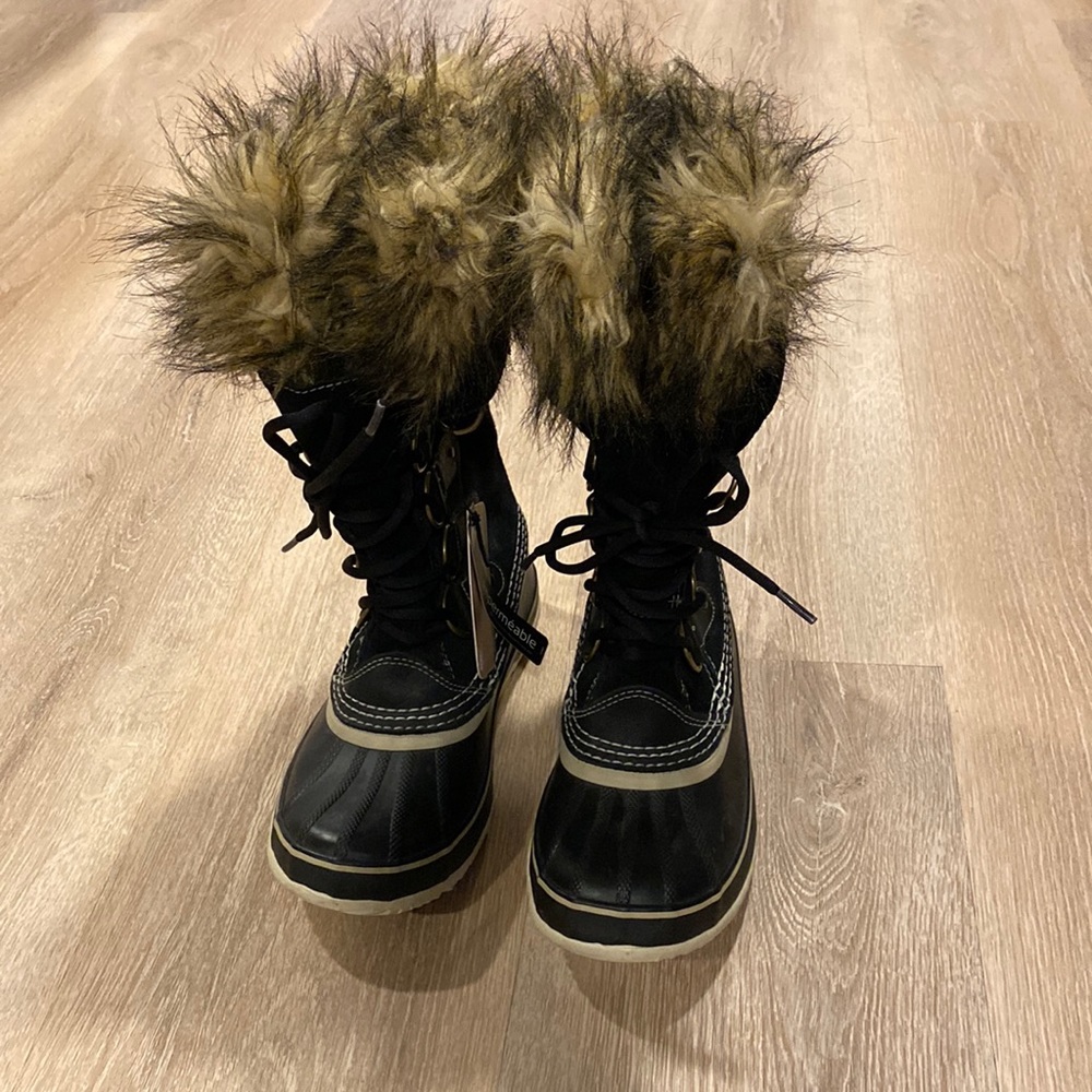 SOREL Joan Of Arctic Boots